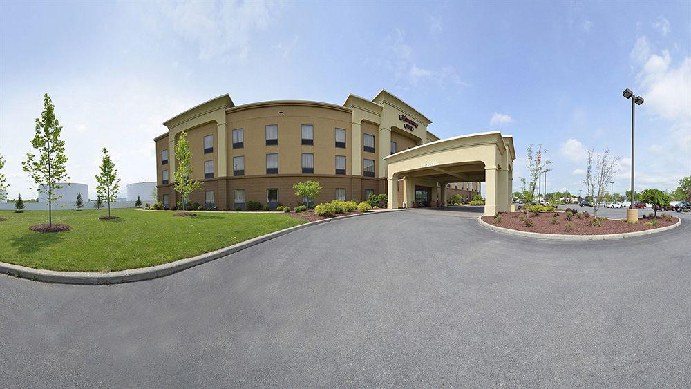 Hampton Inn Utica Buitenkant foto