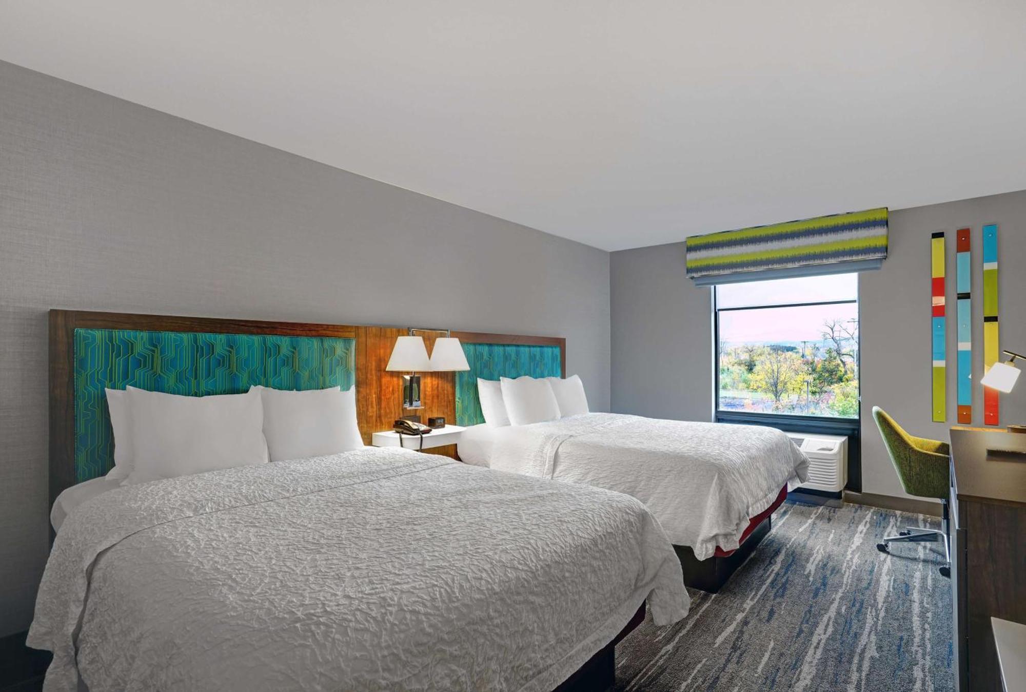 Hampton Inn Utica Buitenkant foto